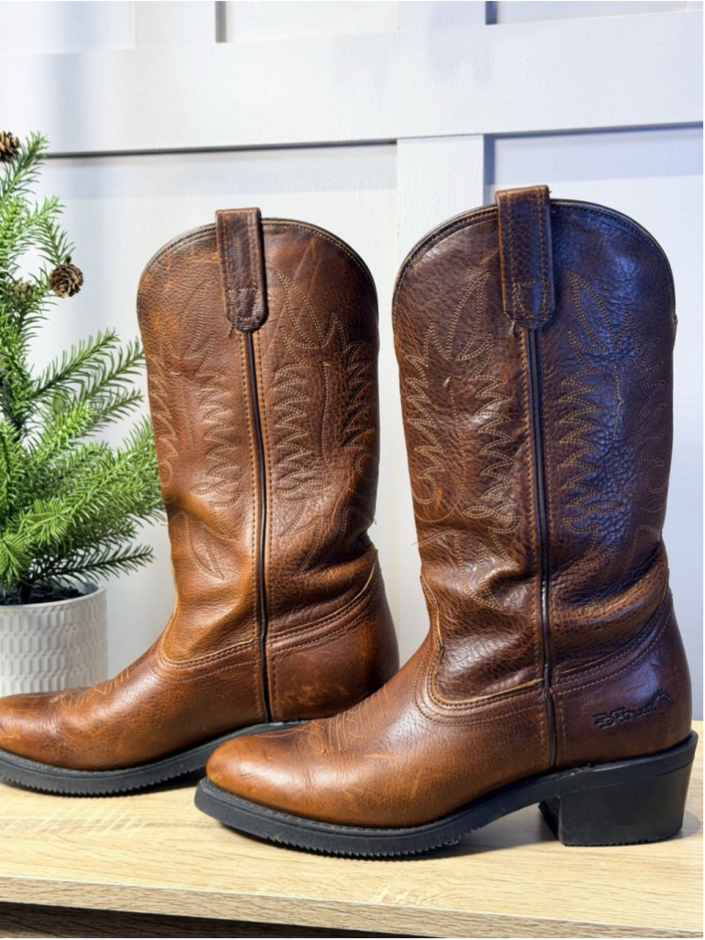 Vtg PD Tuff Western Cowboy Boots Men 8.5 D Brown Wax Leather+Almond Toe USA Made
